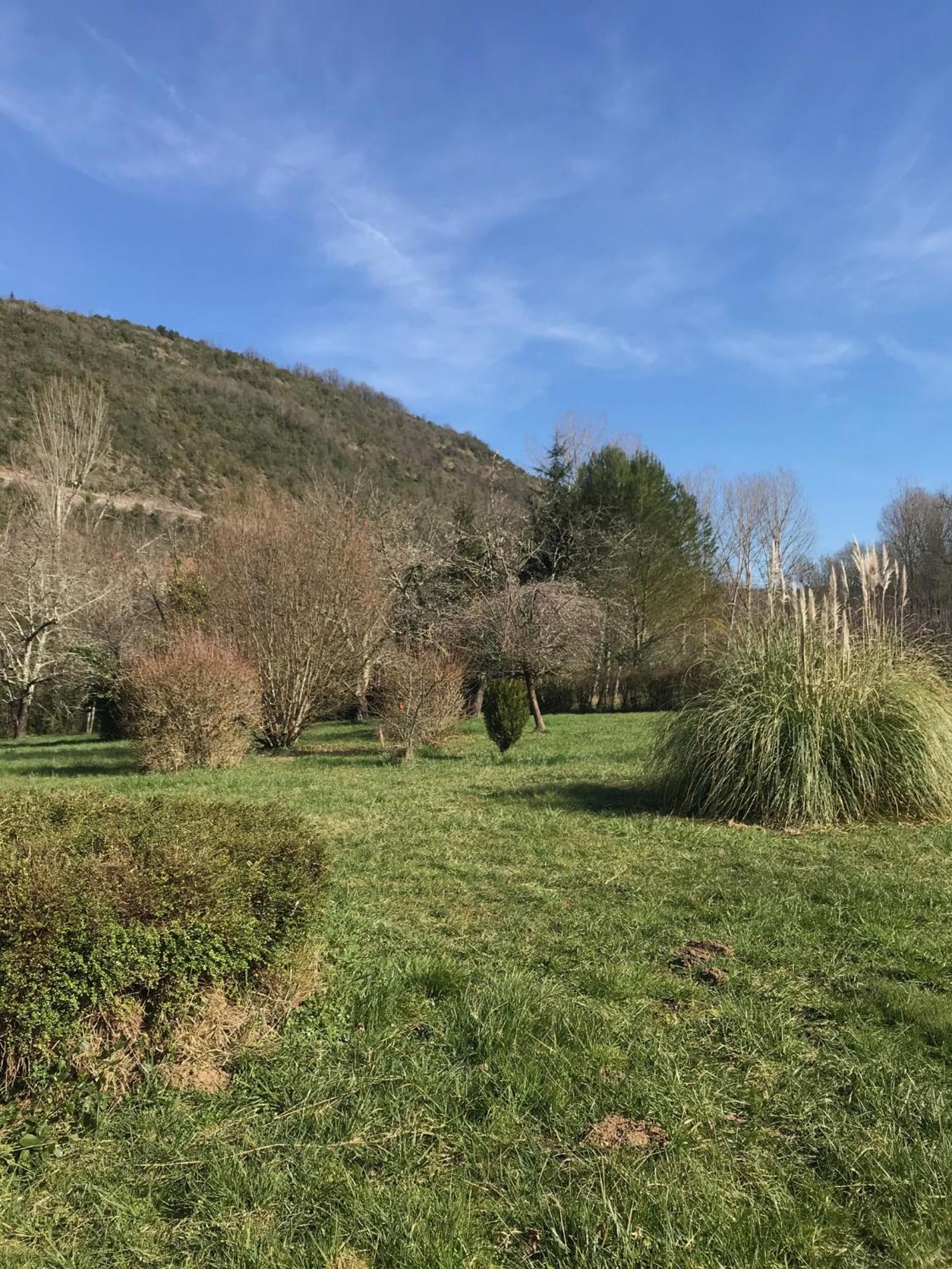 Gite La Bergerie En Bord D'Aveyron Apartment Saint-Antonin-Noble-Val Exterior photo